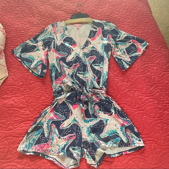 Lilly Pulitzer Tie Romper ✨✨✨ - Picture 1 of 5